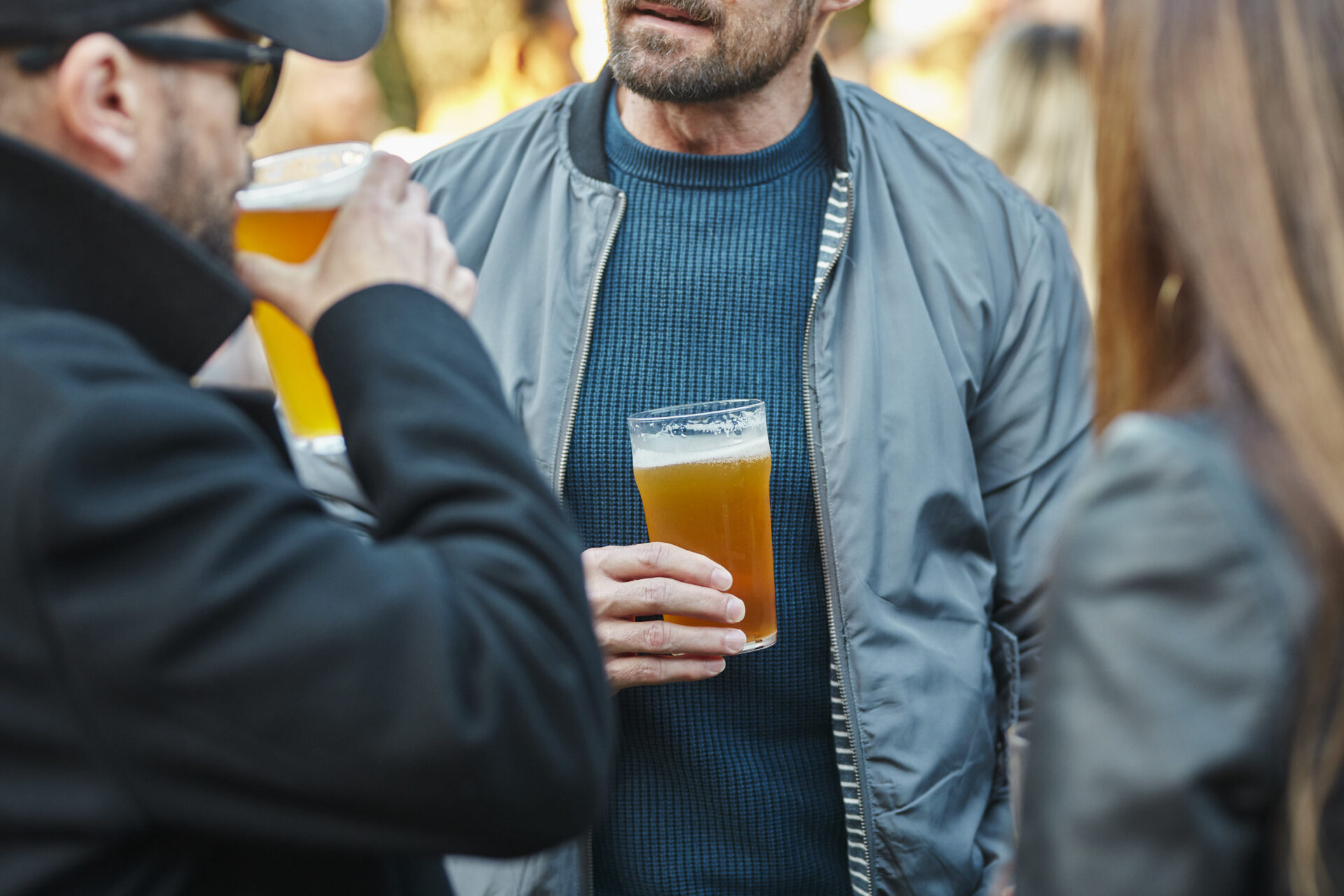 Happy Hour - Barlett's Tavern